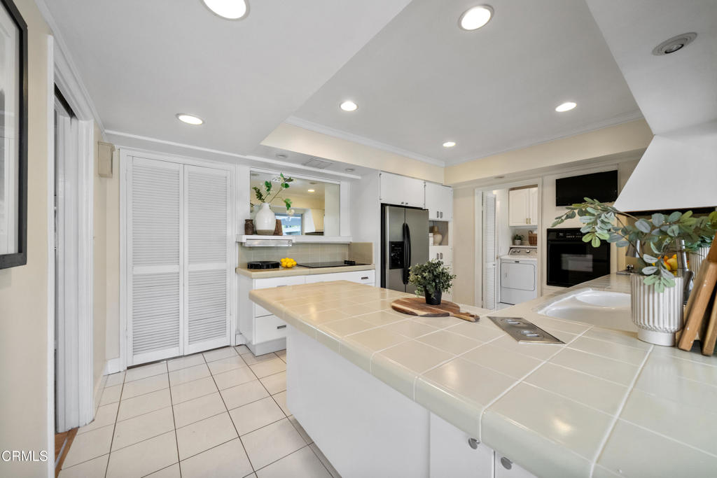 2295 Roanoke Road San Marino, CA 91108 - Photo 36 of 74 DSC08043