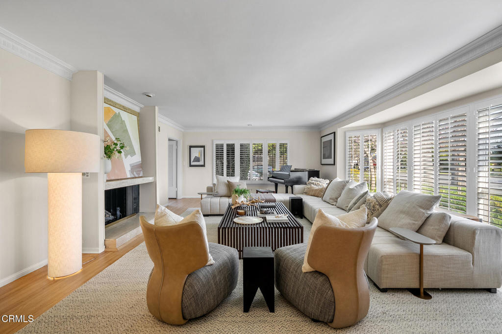 2295 Roanoke Road San Marino, CA 91108 - Photo 9 of 74 DSC06708