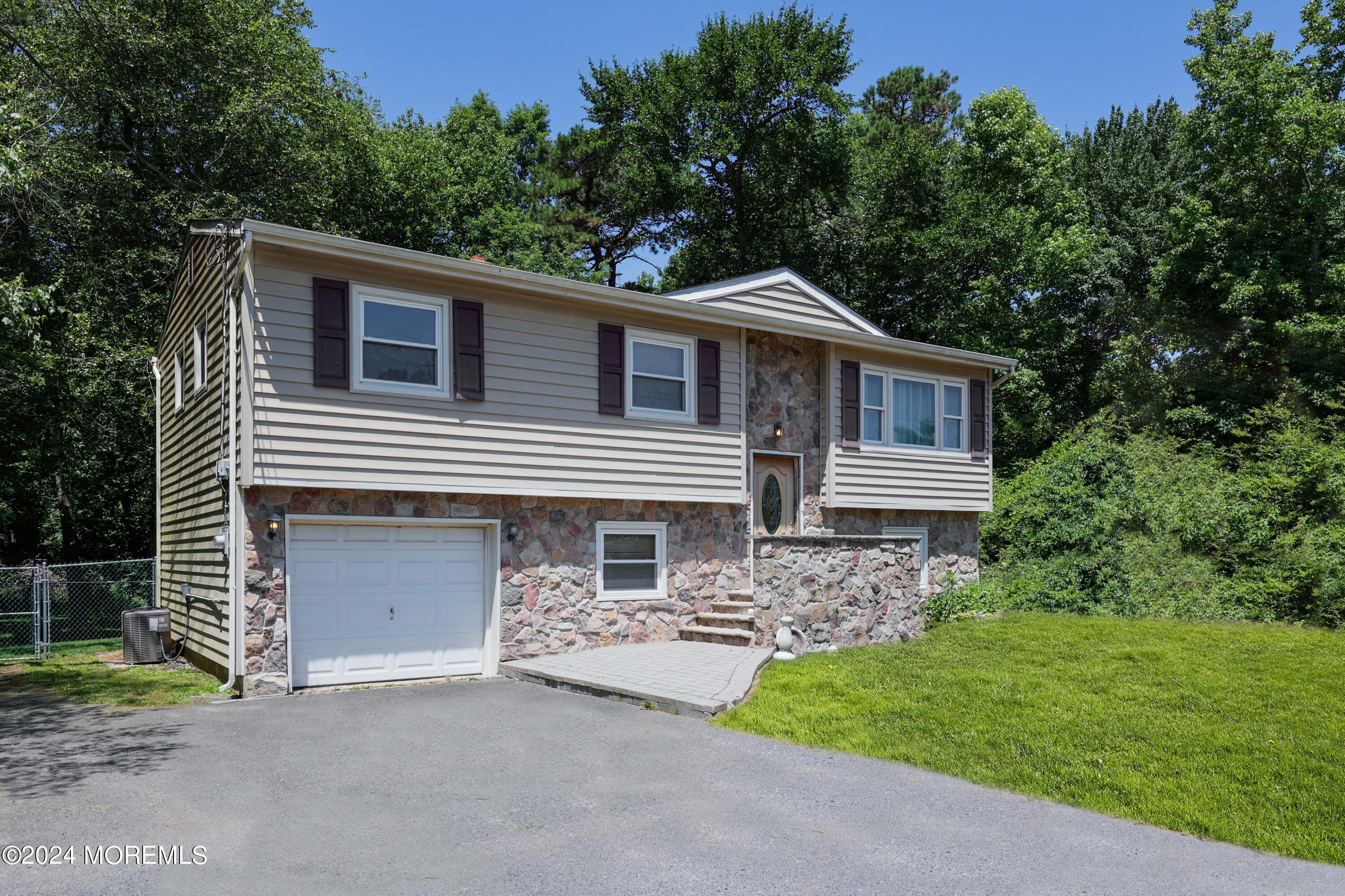 262 Cedar Swamp Road Jackson, NJ 08527 - Photo 1 of 28 758A6214_5_6_7_8_2