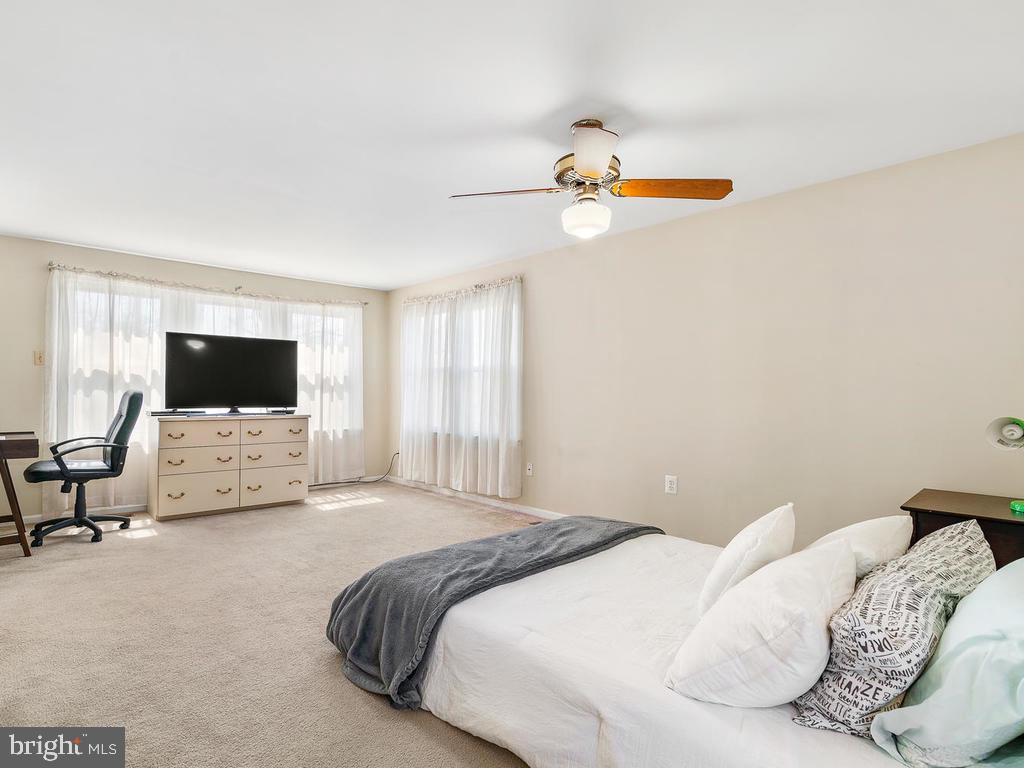 2339 Deckman Lane Silver Spring, MD 20906 - Photo 21 of 48 Master Bedroom