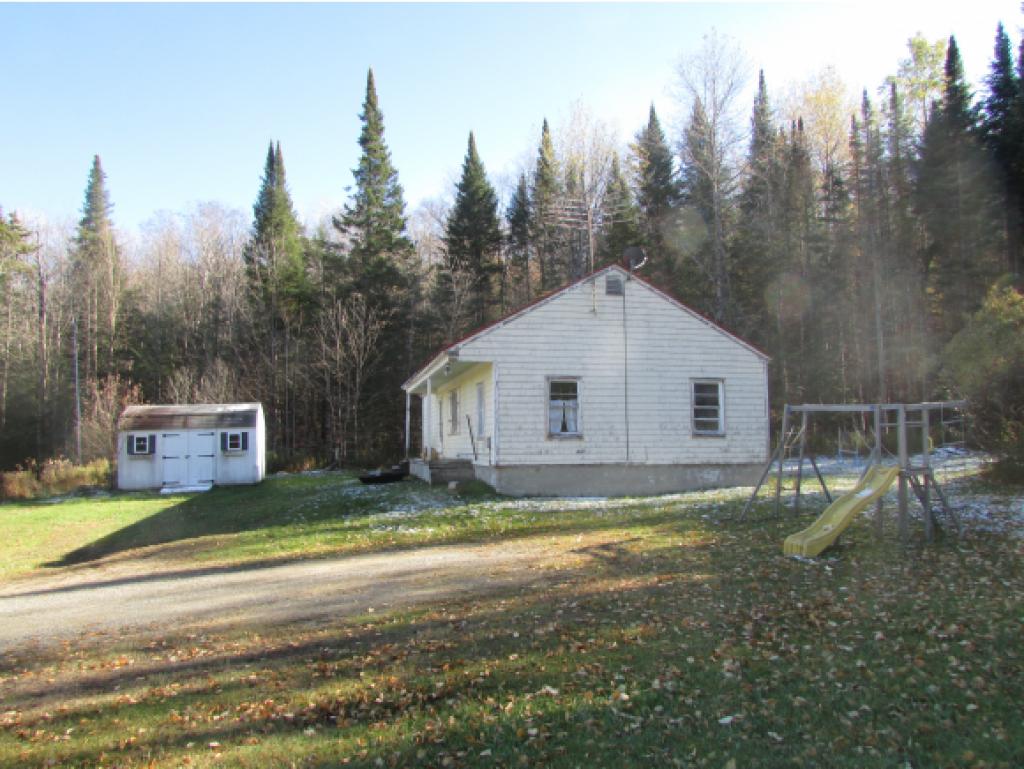 663 Stratton Road Hardwick, VT 05843 - Photo 2 of 18