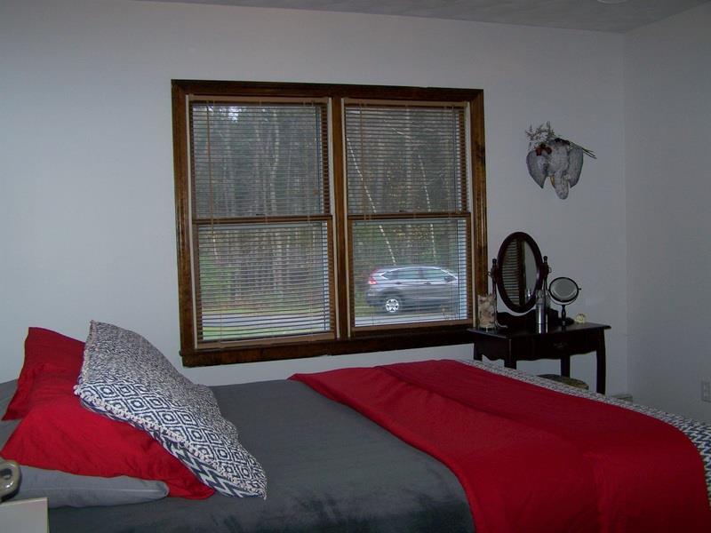 80 West Lebanon Road Lebanon, ME 04027 - Photo 14 of 19 2nd bedroom