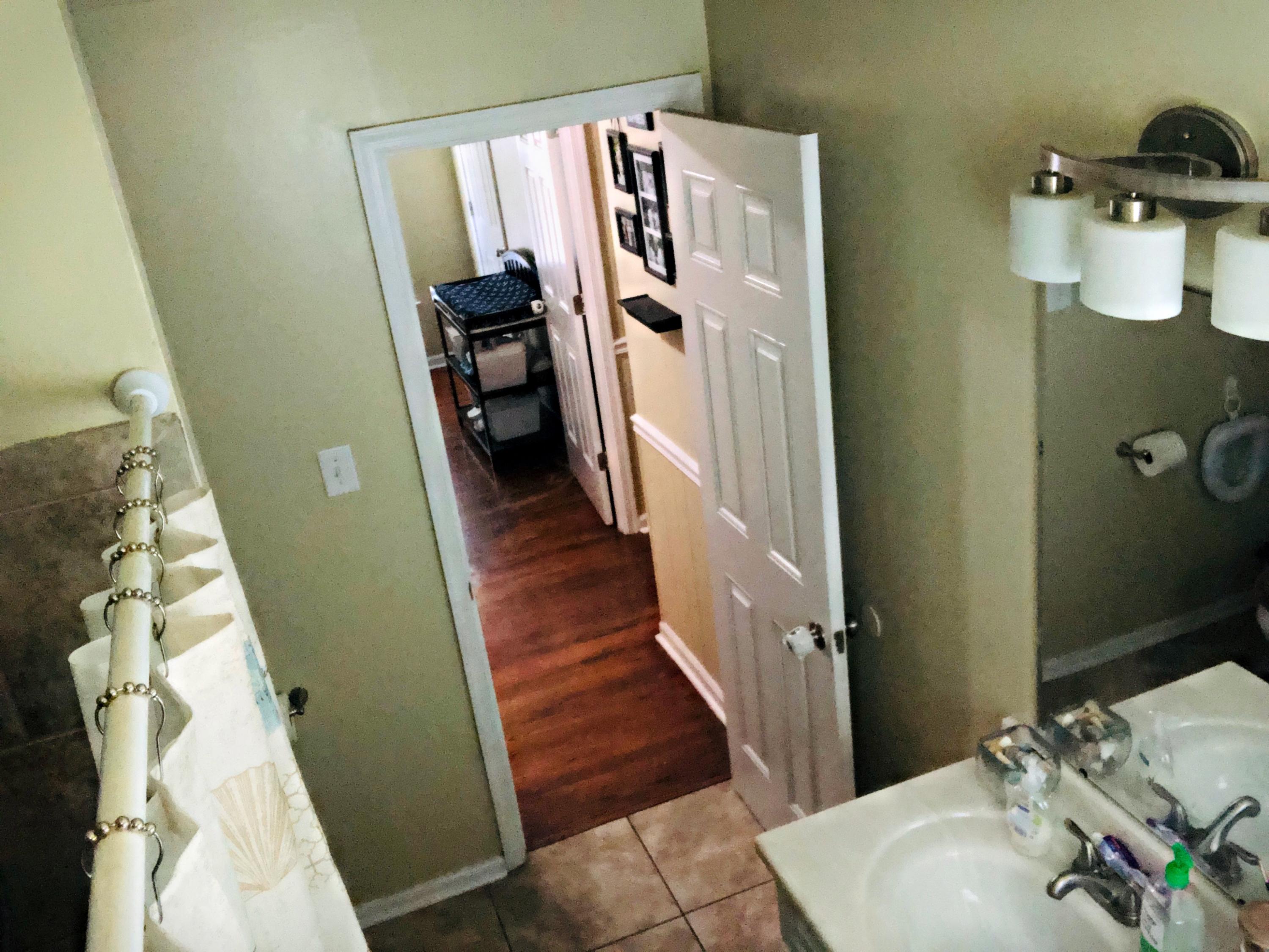 2826 Beaver Brook Road Salem, VA 24153 - Photo 14 of 25 A49630A0-ADD3-4E63-AD98-017339D8E990