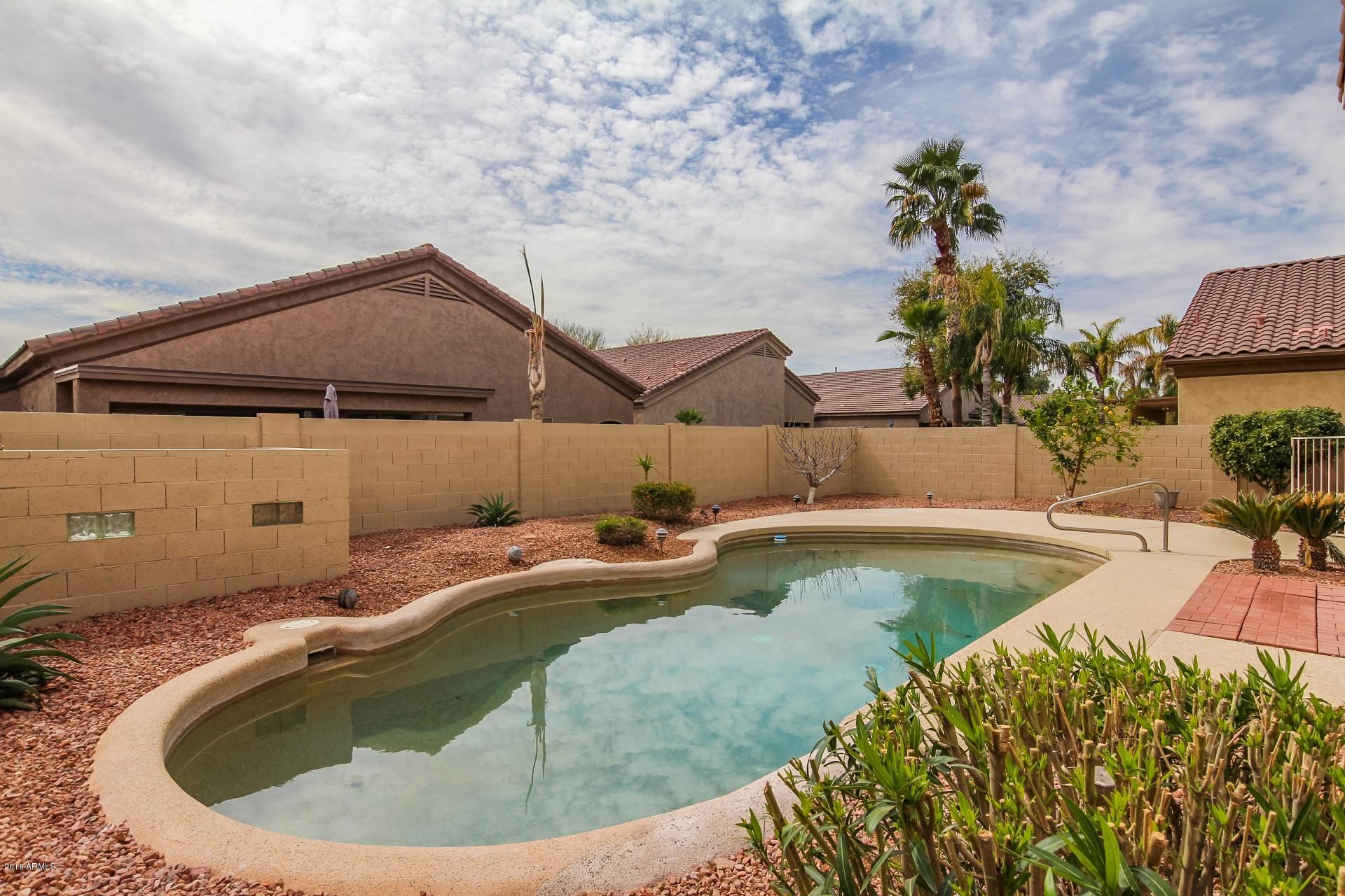 647 East Ranch Road Gilbert, AZ 85296 - Photo 10 of 35 Ranch (28)