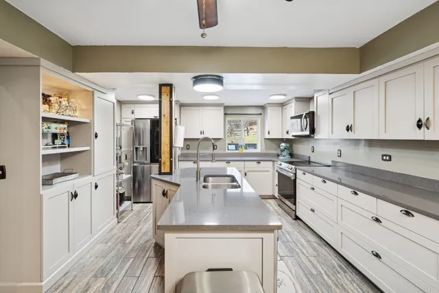 $920,000 | 6303 Sullivan Road, Lyles, TN 37098