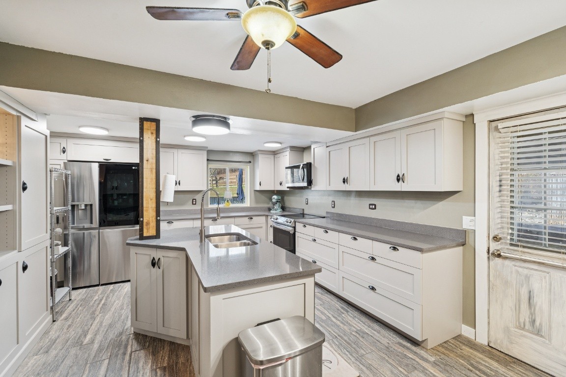 6303 Sullivan Road Lyles, TN 37098 - Photo 5 of 43