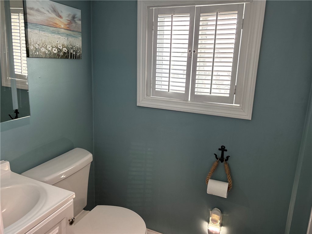 271 Great Island Road, Unit B Narragansett, RI 02882 - Photo 10 of 17