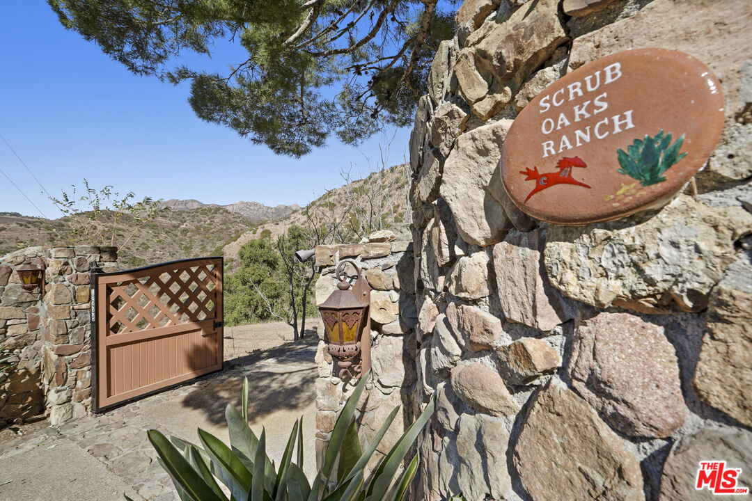 Yellow Hill Road Malibu, CA 90265 - Photo 21 of 34