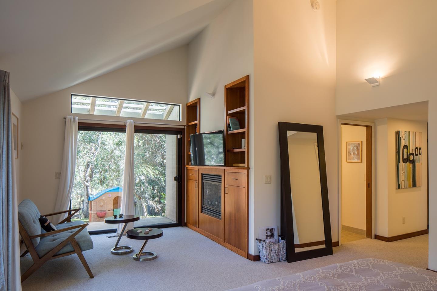1443 Deer Flat Road Monterey, CA 93940 - Photo 15 of 31 Gallery Image 15