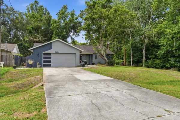 $205,000 | 8464 West Bradshaw Street, Homosassa, FL 34448