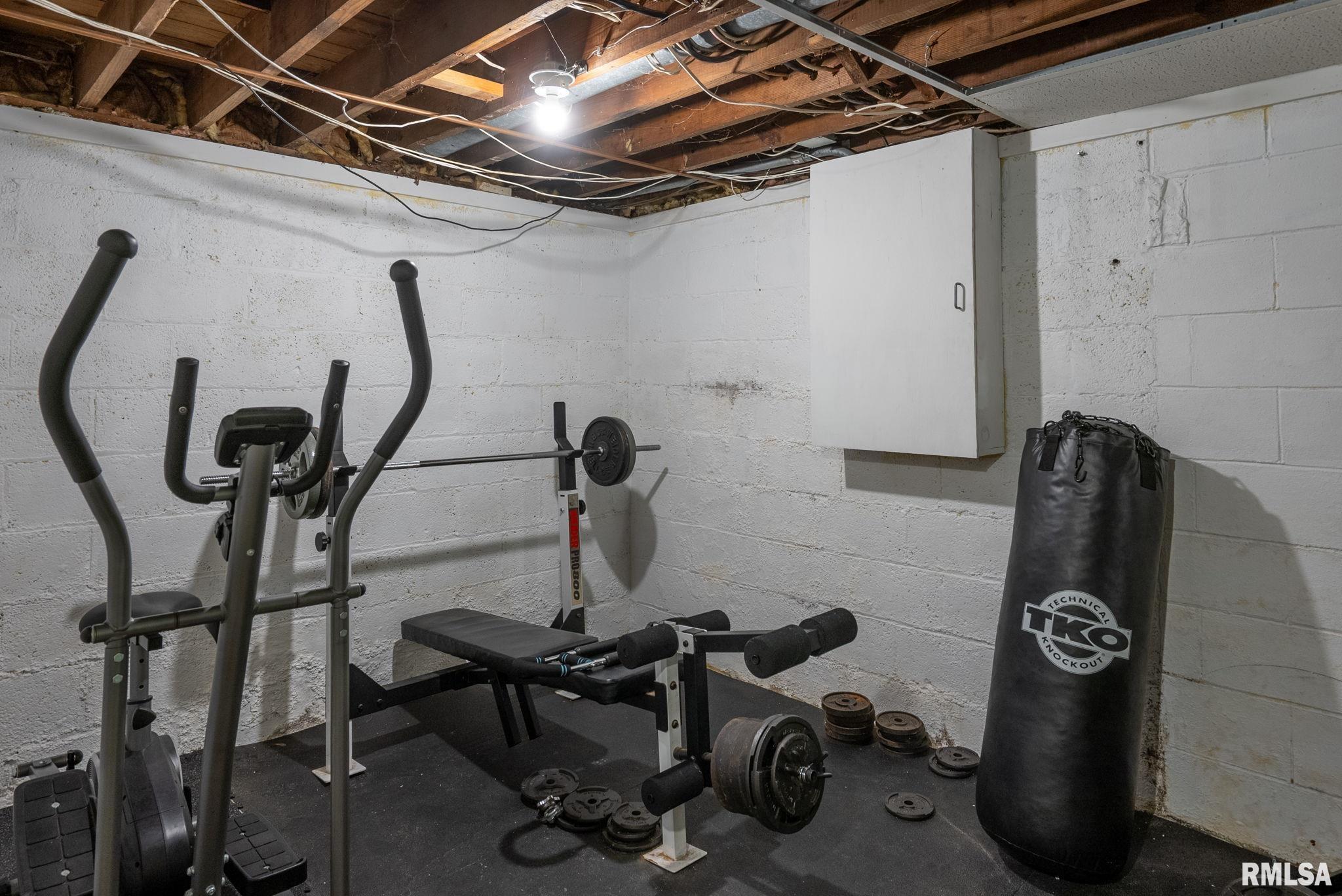 2059 45th Street Rock Island, IL 61201 - Photo 10 of 12