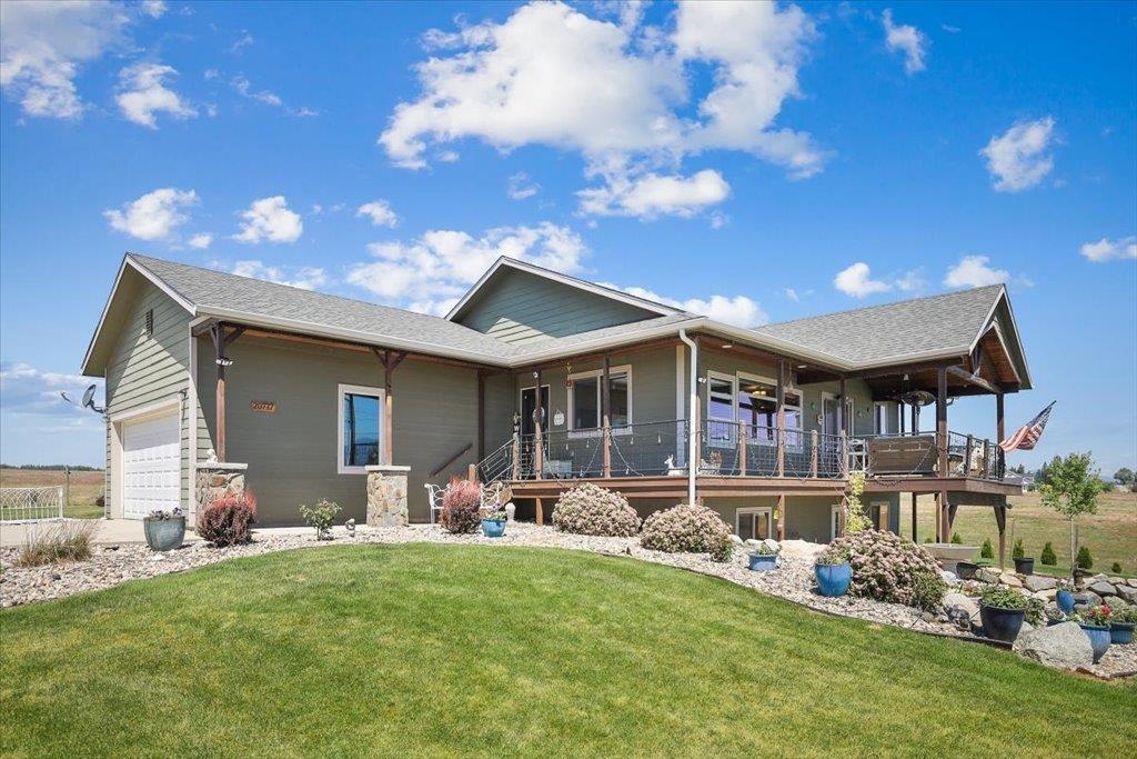 20717 North Division Road Colbert, WA 99005 - Photo 3 of 40