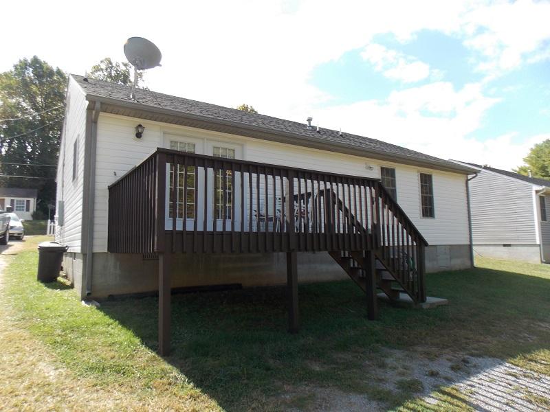 1114 Mountain View Road Vinton, VA 24179 - Photo 2 of 14 Back