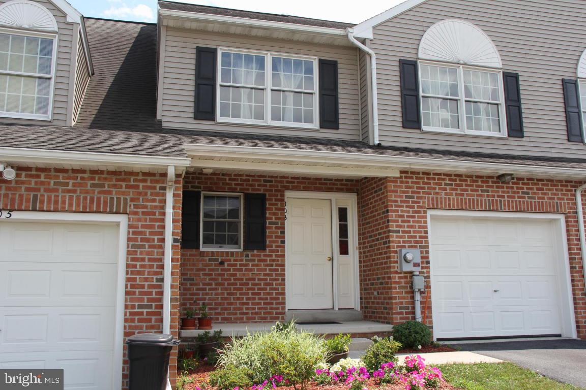 103 Spring Street Mountville, PA 17554 - Photo 3 of 22 Gallery Image 3