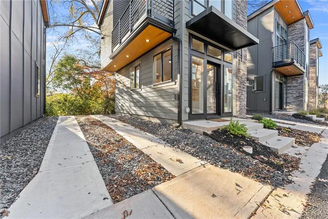 $299,000 | 515 Nightfire Court Southwest, Gainesville, GA 30501