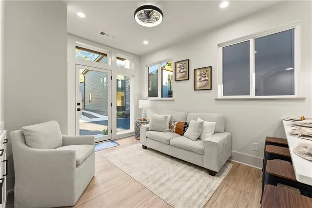 $299,000 | 515 Nightfire Court Southwest, Gainesville, GA 30501