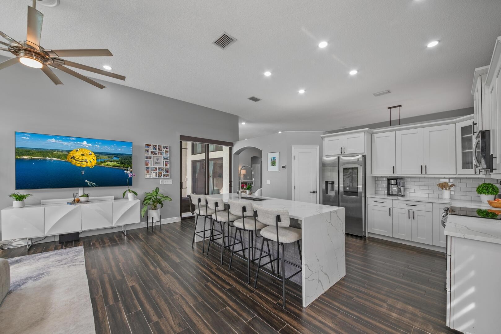 6374 Old Medinah Circle Lake Worth, FL 33463 - Photo 20 of 57 Updated Kitchen