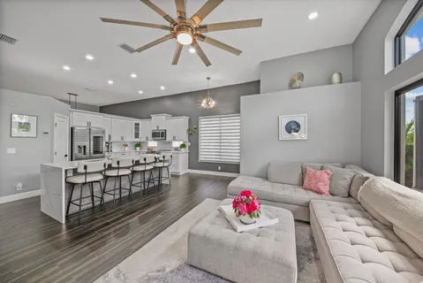 $949,995 | 6374 Old Medinah Circle, Lake Worth, FL 33463