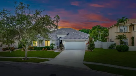 $949,995 | 6374 Old Medinah Circle, Lake Worth, FL 33463