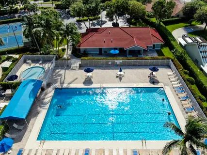 $949,995 | 6374 Old Medinah Circle, Lake Worth, FL 33463