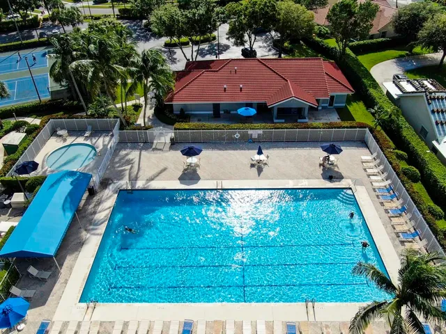 $929,900 | 6374 Old Medinah Circle, Lake Worth, FL 33463