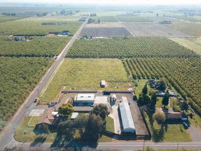 $1,290,000 | 3600 East Hawkeye Avenue, Turlock, CA 95380