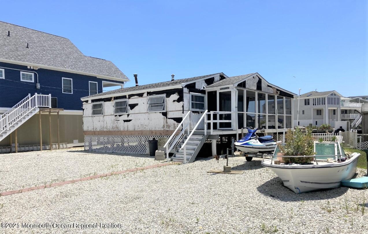 49 Tarpon Road Tuckerton, NJ 08087 - Photo 7 of 44 thumbnail_IMG_0724 (2)