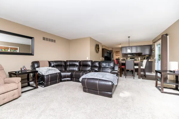 $475,000 | 1934 Wildwood Trail, Saline, MI 48176