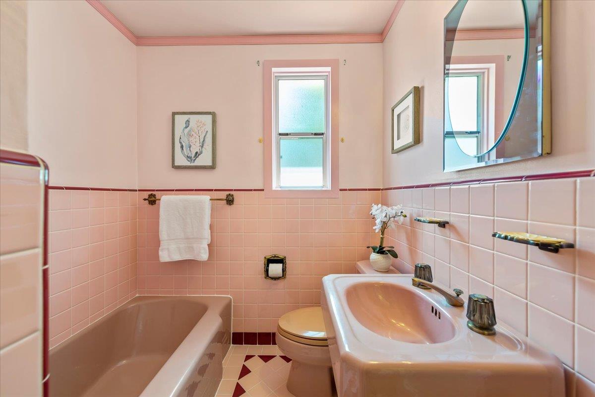 472 Helen Drive Millbrae, CA 94030 - Photo 19 of 35 a bathroom with a sink and a bathtub