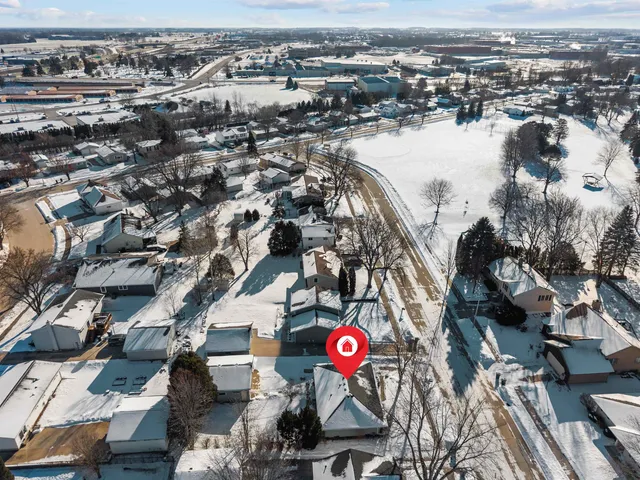 $298,000 | 1674 Thornton Drive, Oshkosh, WI 54904