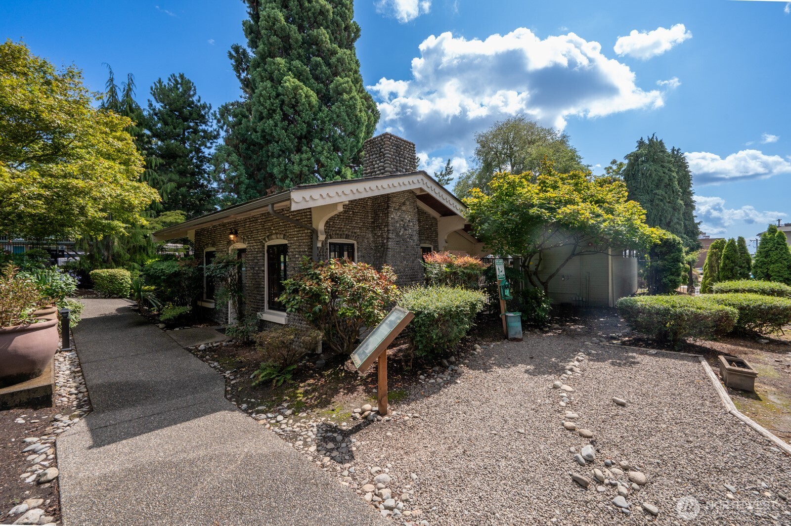 1311 12th Avenue South, Unit C104 Seattle, WA 98144 - Photo 26 of 30