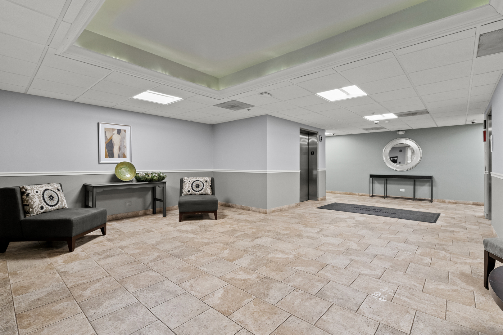 545 South River Road, Unit 307 Des Plaines, IL 60016 - Photo 18 of 26