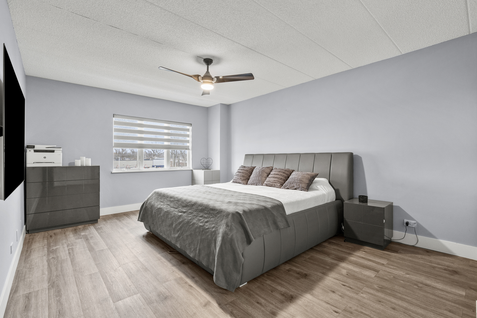 545 South River Road, Unit 307 Des Plaines, IL 60016 - Photo 9 of 26