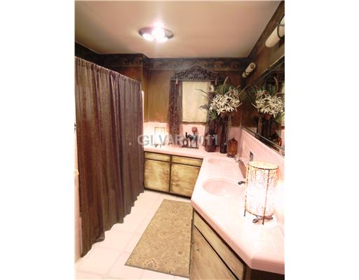 601 North Rancho Drive Las Vegas, NV 89106 - Photo 14 of 25 Master Bath/Spa.