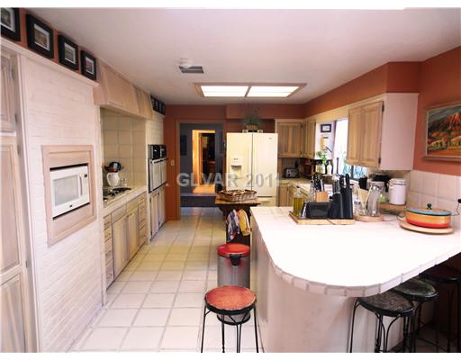 601 North Rancho Drive Las Vegas, NV 89106 - Photo 8 of 25 Kitchen.
