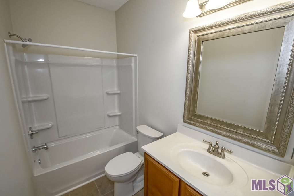 8155 Jefferson Highway, Unit 1002 Baton Rouge, LA 70809 - Photo 12 of 26