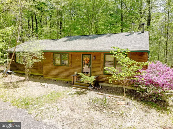 $379,990 | 2050 McCracken Drive, Dunkirk, MD 20754