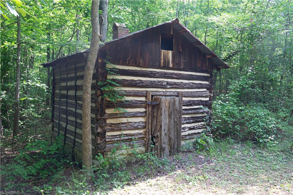 372 Gene Hege Road Lexington, NC 27295 - Photo 6 of 28 Gallery Image 6