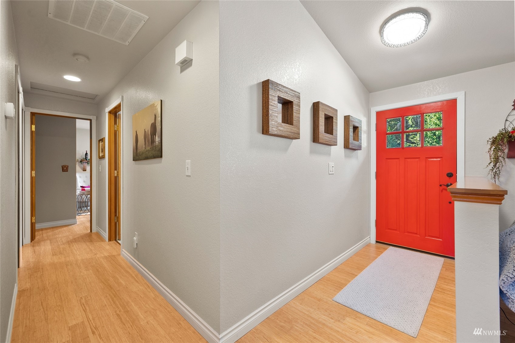 4707 200th Street Southeast Bothell, WA 98012 - Photo 6 of 34 Gallery Image 6