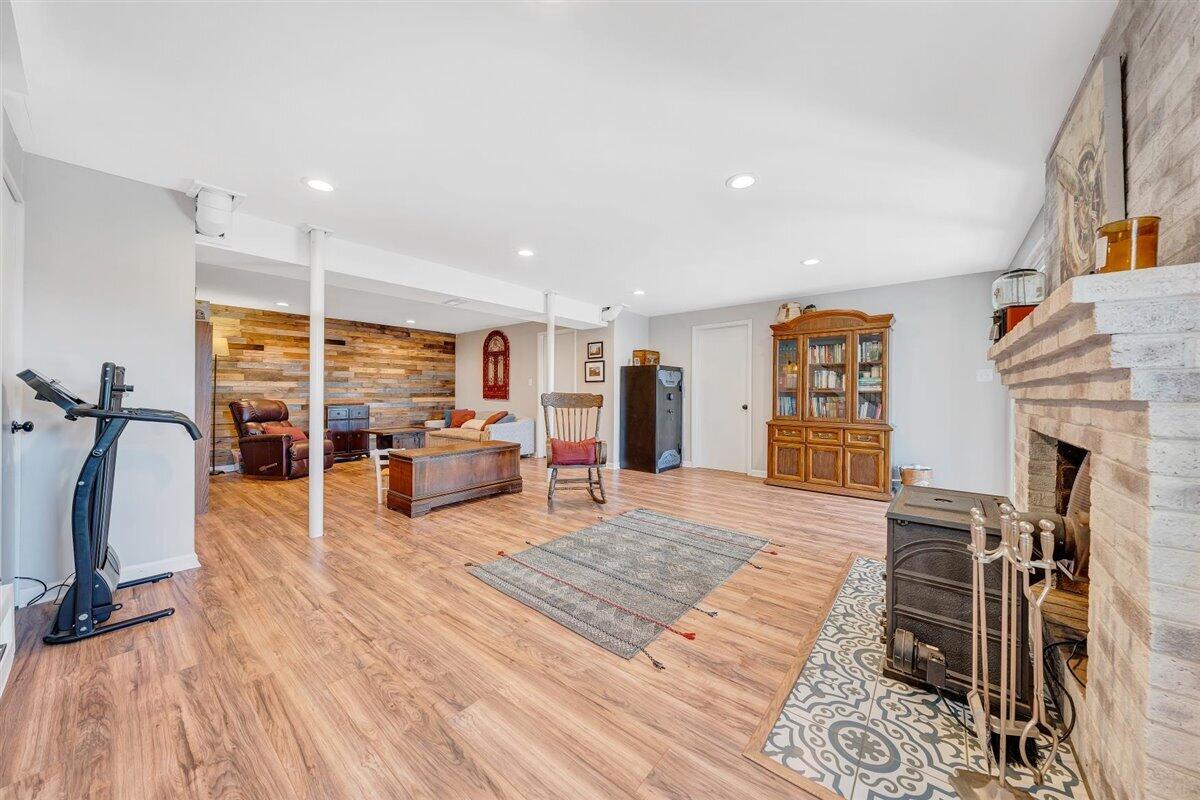 2650 Summit Ridge Road Northeast Roanoke, VA 24012 - Photo 30 of 66 32-MIB00805