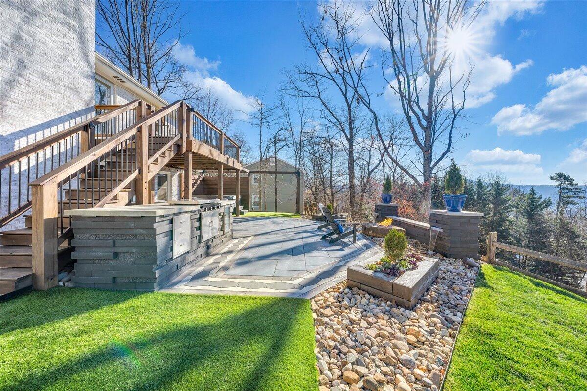 2650 Summit Ridge Road Northeast Roanoke, VA 24012 - Photo 41 of 66 45-MIB00856