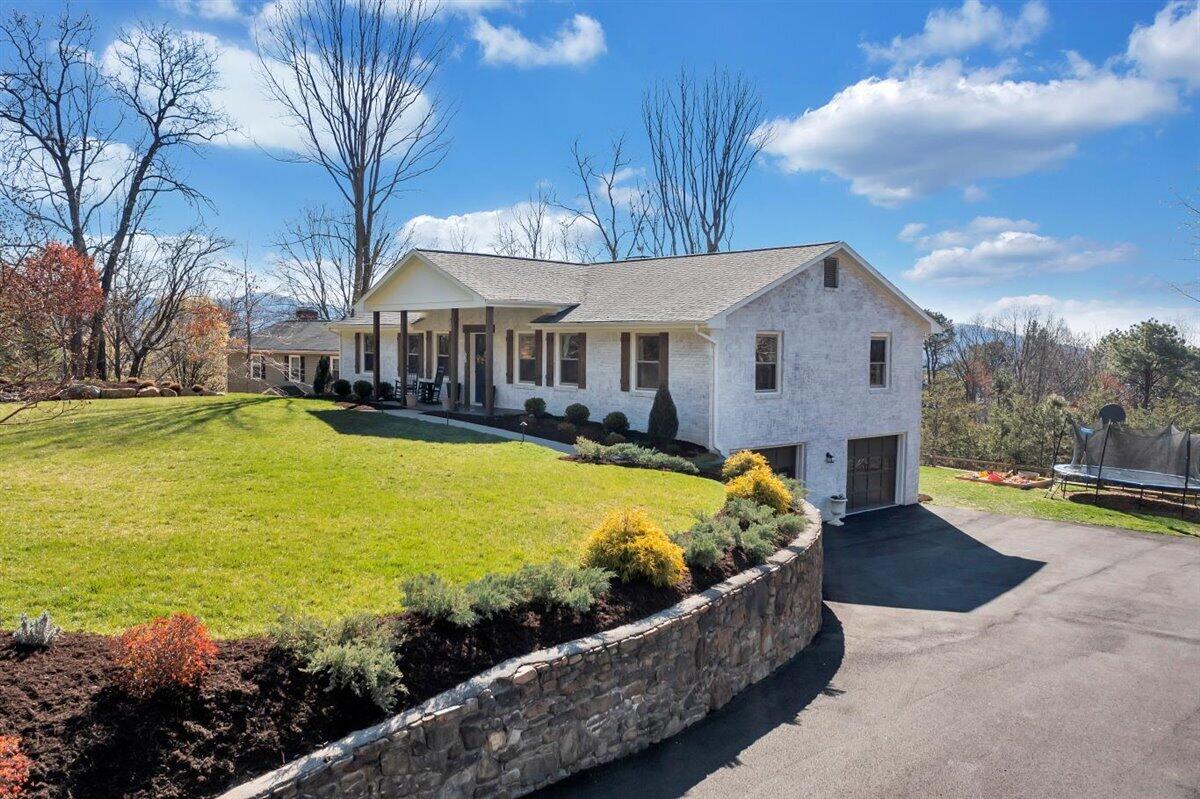 2650 Summit Ridge Road Northeast Roanoke, VA 24012 - Photo 56 of 66 70-DJI_0139