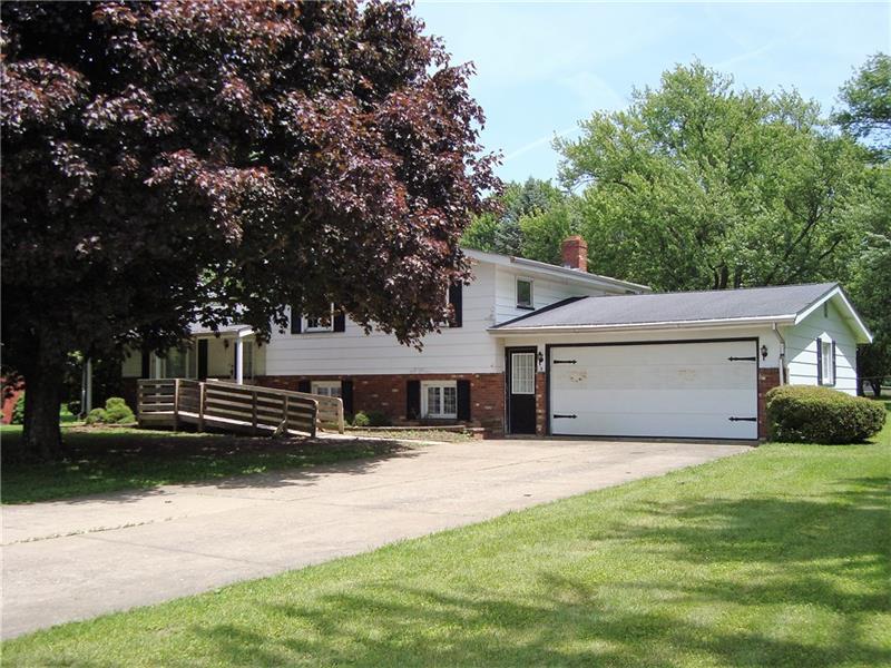 106 Baldwin Road New Castle, PA 16101 - Photo 1 of 23