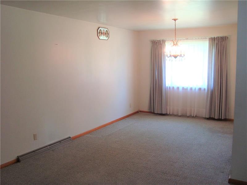 106 Baldwin Road New Castle, PA 16101 - Photo 11 of 23