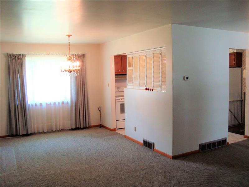 106 Baldwin Road New Castle, PA 16101 - Photo 12 of 23