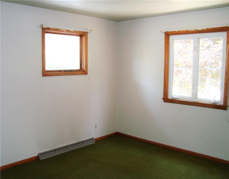 106 Baldwin Road New Castle, PA 16101 - Photo 18 of 23