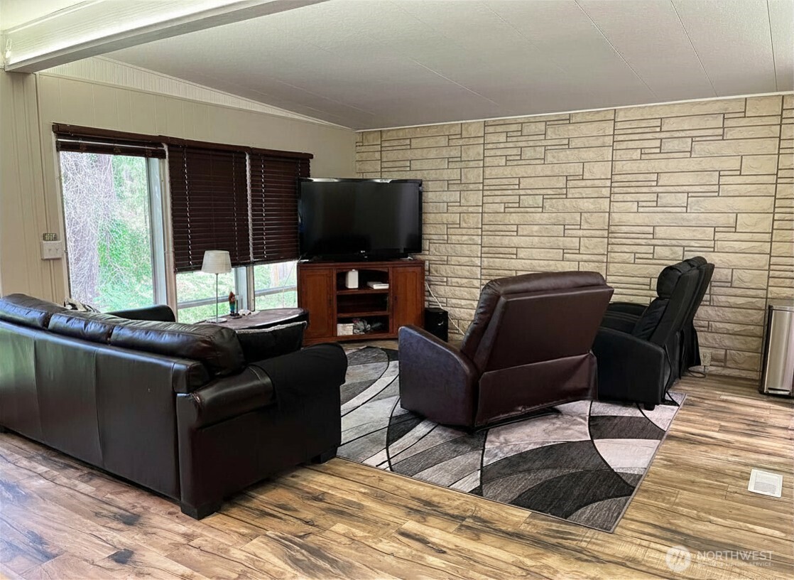 3333 228th Street Southeast, Unit 113 Bothell, WA 98021 - Photo 6 of 14