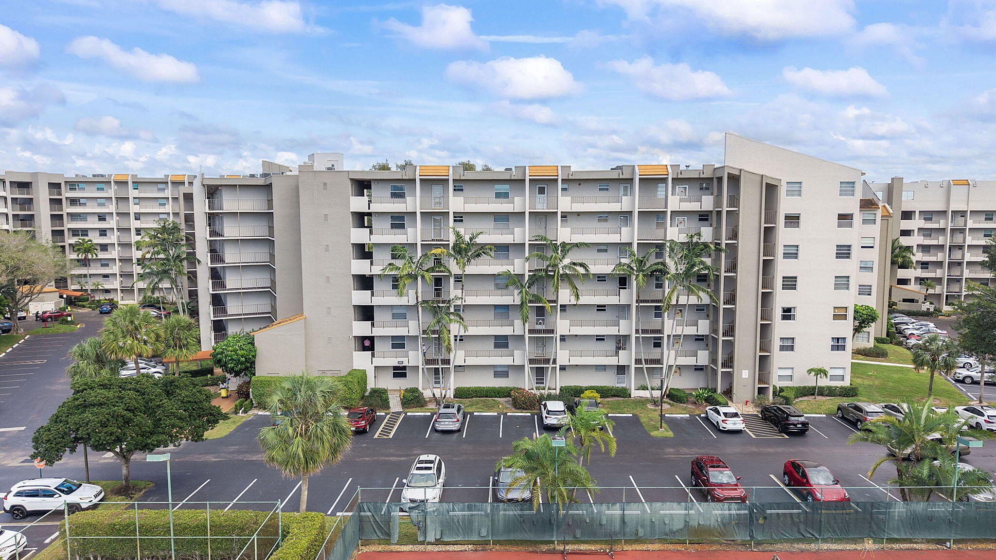 3930 Inverrary Boulevard, Unit 505D Lauderhill, FL 33319 - Photo 29 of 30 Aerial View