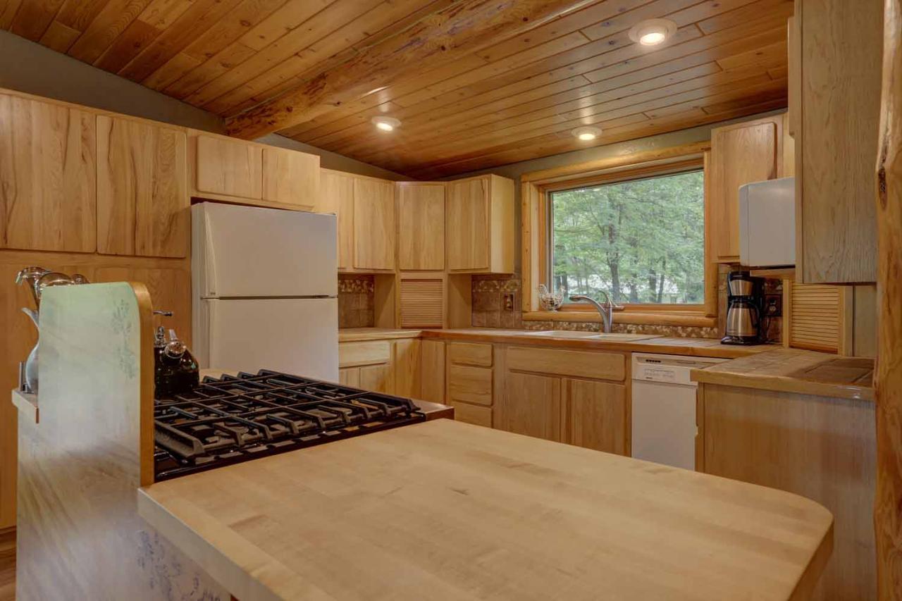 3638 Cth Street Rhinelander, WI 54501 - Photo 3 of 34 Gallery Image 3