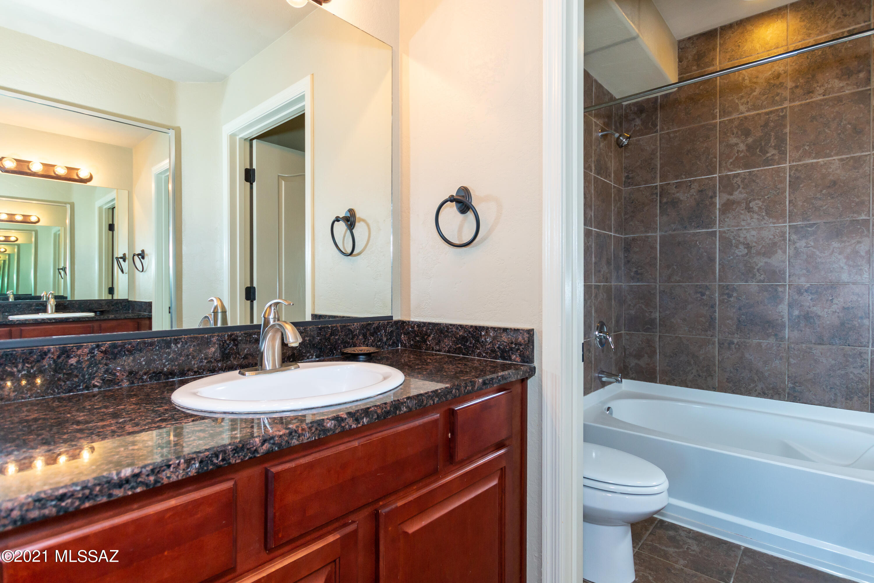 2550 East River Road, Unit 13305 Tucson, AZ 85718 - Photo 17 of 30
